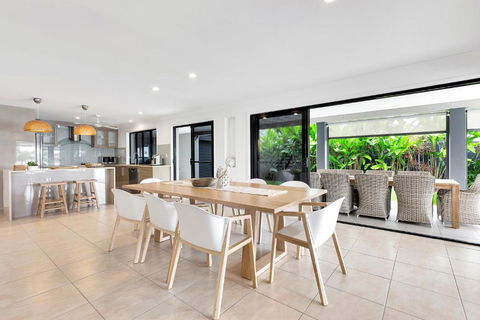 YALLA24-Luxury Resort Style Home - Grafton Accommodation 3