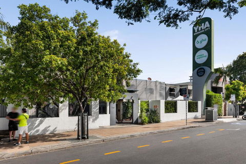 YHA Brisbane City - Grafton Accommodation 1
