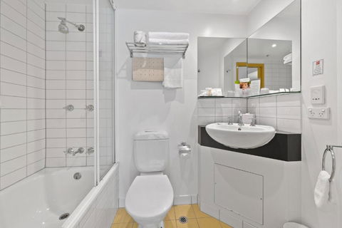 YEHS Hotel Melbourne CBD - Grafton Accommodation 2