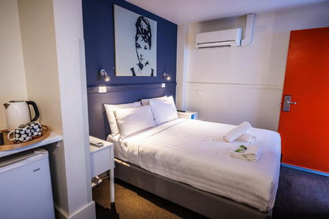 YHA Melbourne Central - Grafton Accommodation 1