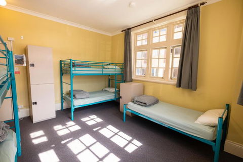 YHA Newcastle Beach - Grafton Accommodation 2
