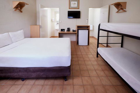 Outback Lodge - Grafton Accommodation 1