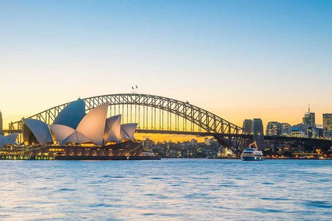 Highlights & Hidden Gems With Locals: Best Of Sydney Private Tour - Grafton Accommodation 1