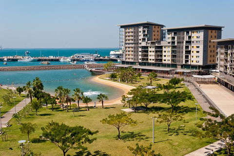 Darwin Hop-on Hop-off Bus Tour - Grafton Accommodation 5