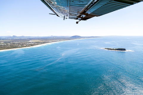 Deluxe Seaplane Tour Noosa To Glasshouse Adventure For 2 With Photobook - Grafton Accommodation 5