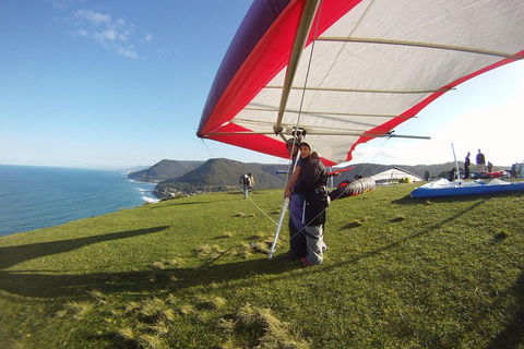 Hang Gliding With HangglideOz - Grafton Accommodation 3